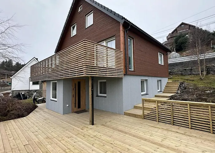 Cozy House With A Sea View * Knarrevik