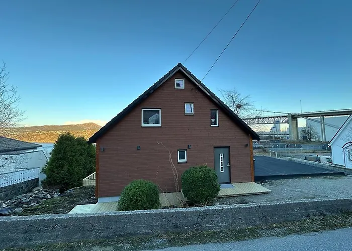 Cozy House With A Sea View Villa